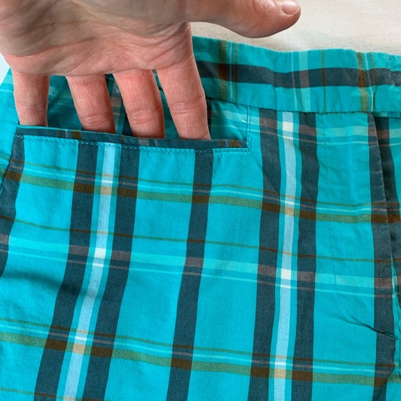 Theory Plaid Turquoise Plaid Shorts- Sz 4 - Picture 3 of 7